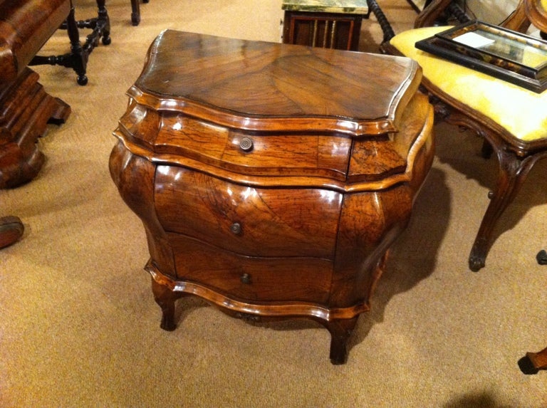 Mid-20th Century Pair of Italian Rococo Bombe Commodes