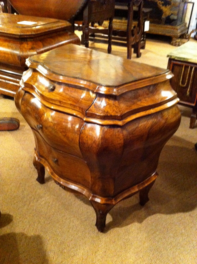Pair of Italian Rococo Bombe Commodes 1