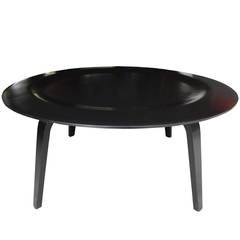 Modern Black Molded Plywood Round Coffee Table by Eames for Herman Miller