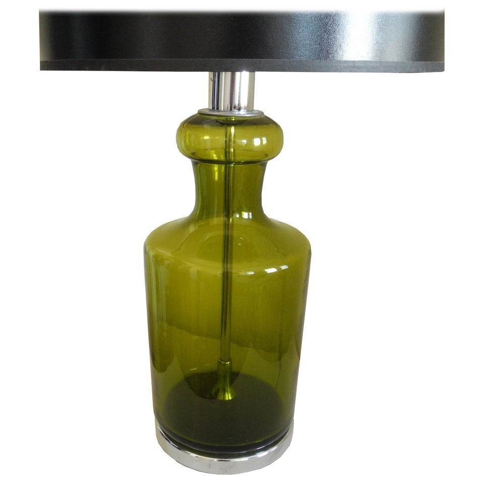 Mid-Century Modern 1970's Green Glass and Chrome Mod Lamp For Sale