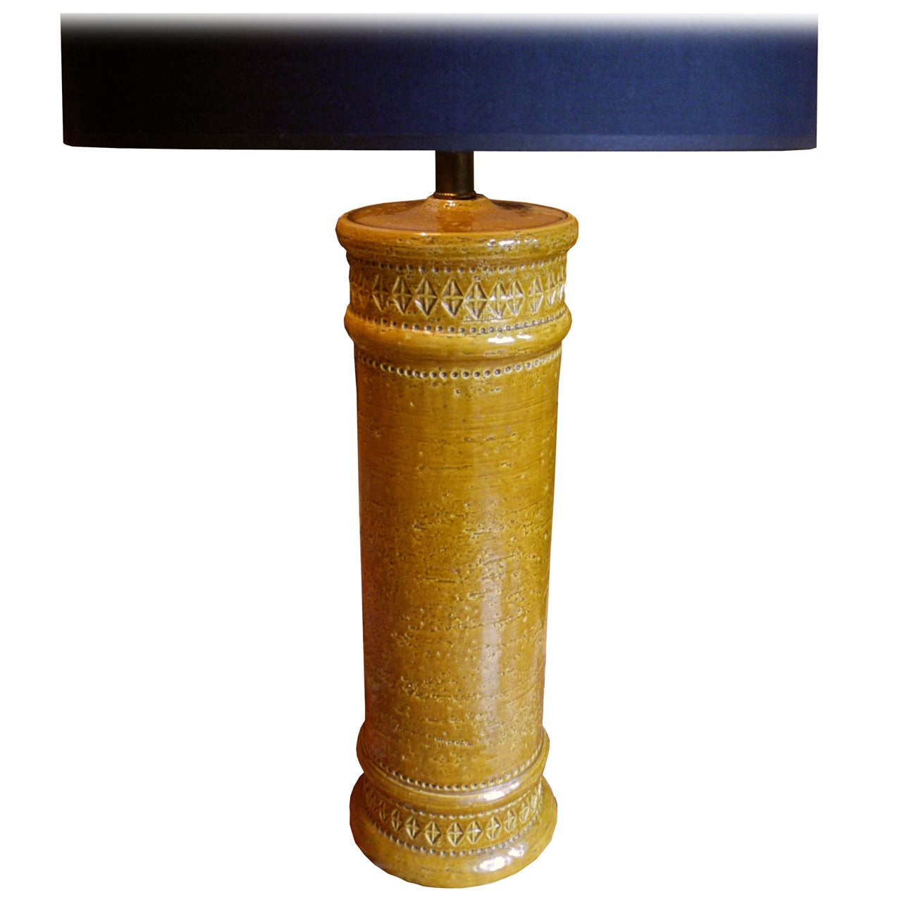Mid-Century Modern Italian Bitossi Ceramic Table Lamp in Mustard For Sale