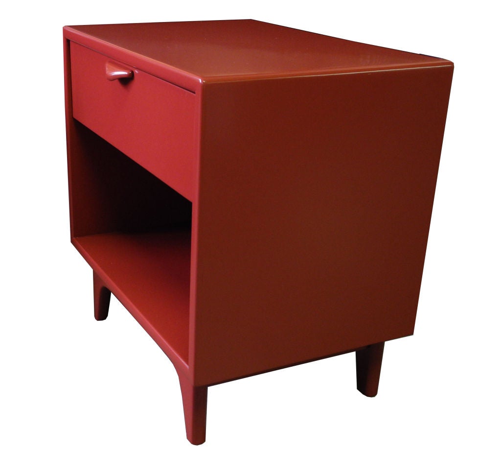 American Pair of Mid-Century Modern Night Stands