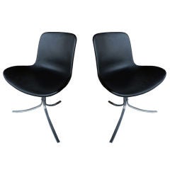 Pair of Black Leather PK9 Tulip Chairs by Poul Kjaerholm