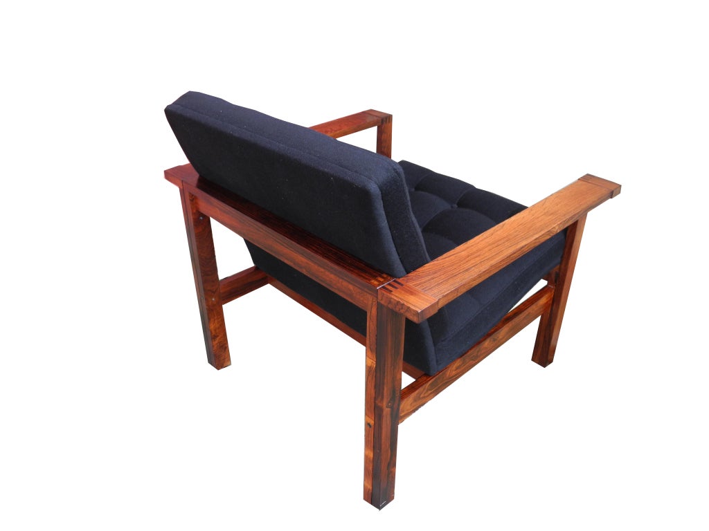 Danish Modern Rosewood Single Lounge Chair by Lind & Gjerlov-Knudsen, Denmark In Good Condition For Sale In Hudson, NY