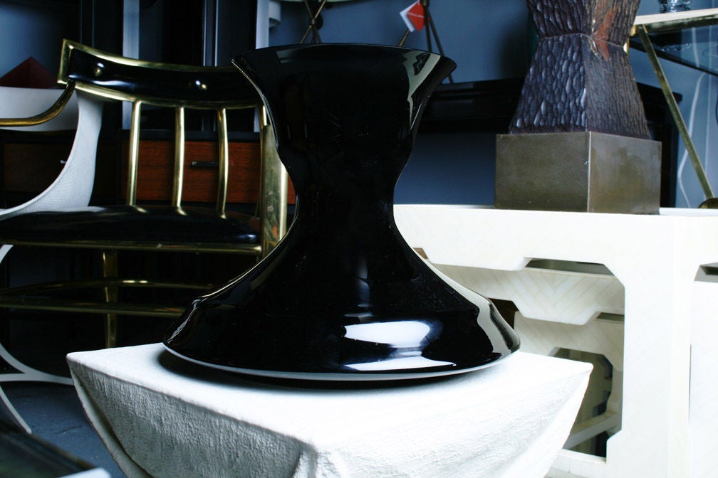 Italian Handblown Black Glass 'Genie' Vase After Sergio Asti In Excellent Condition For Sale In New York, NY
