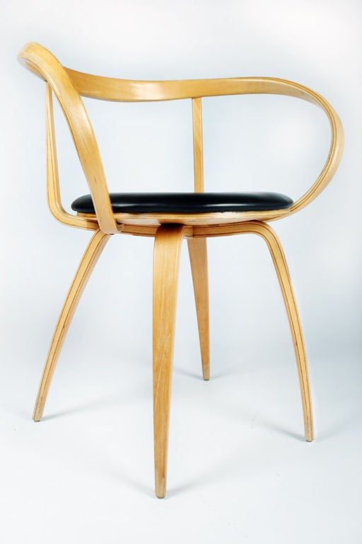 Pretzel Armchair by George Nelson and Associates In Excellent Condition In New York, NY