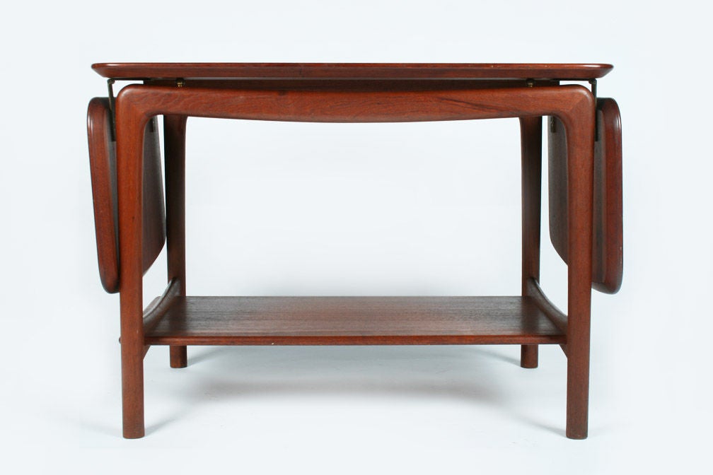 Mid-20th Century Danish Modern Teak Drop-Leaf Side Tables by Peter Hvidt for Soborg Mobelfabrik For Sale