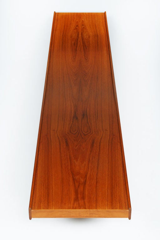 Norwegian Long Low Teak Plank Benches 'Krobo' by Torbjørn Afdal for Bruksbo In Excellent Condition For Sale In New York, NY