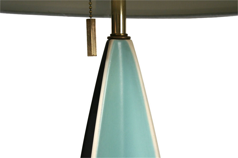 Mid-20th Century American Parabolic Fin Table Lamp by Gerald Thurston for Lightolier For Sale