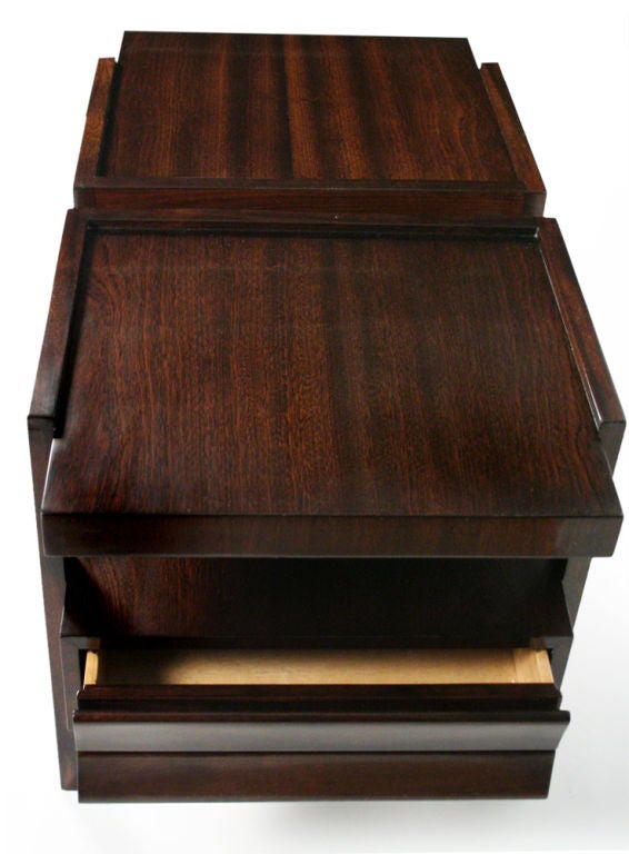 American Nightstands by Paul Laszlo for Brown Saltman In Excellent Condition For Sale In New York, NY