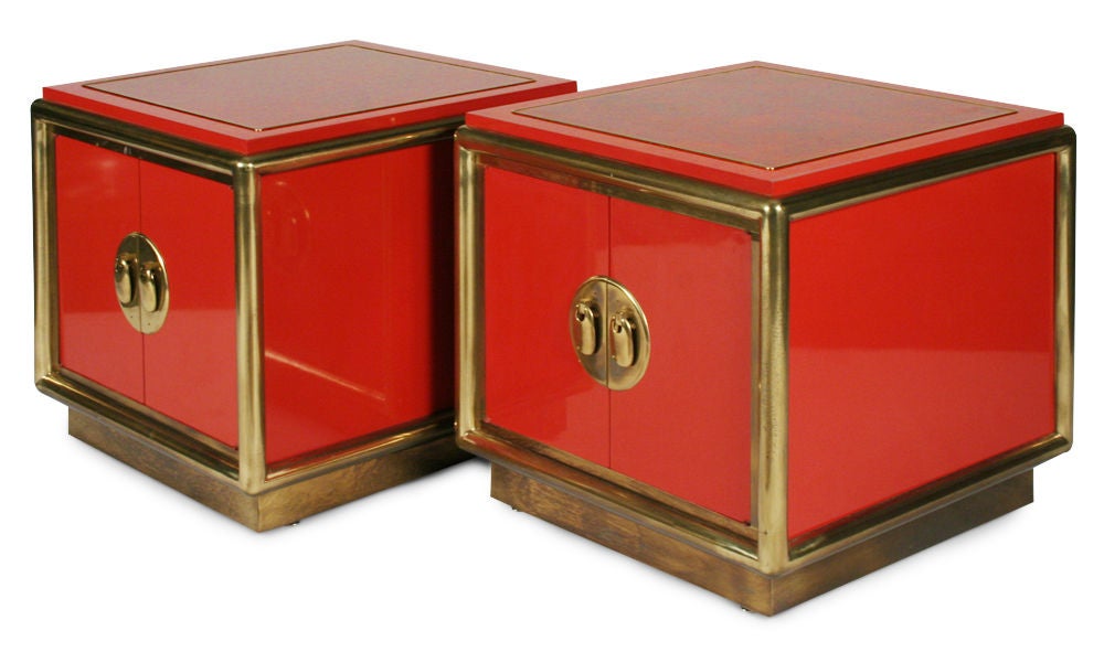 Pair of Cinnabar Lacquered End Tables by Mastercraft In Excellent Condition In New York, NY