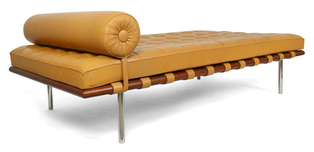 Leather Barcelona Daybed by Ludwig Mies van der Rohe for Knoll