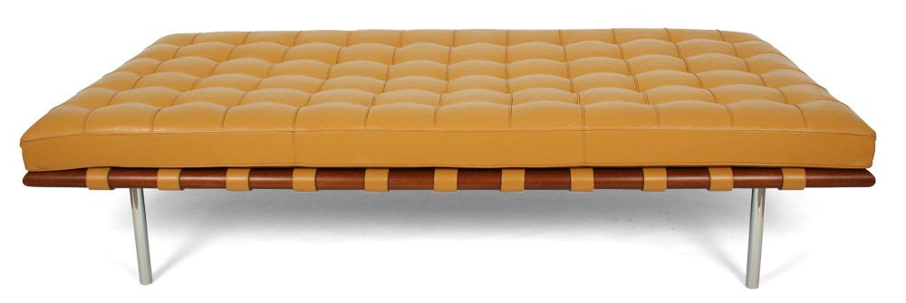 Barcelona Daybed by Ludwig Mies van der Rohe for Knoll 1