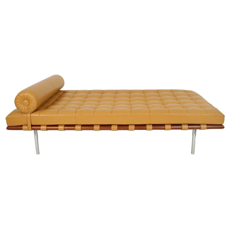 Barcelona Daybed by Ludwig Mies van der Rohe for Knoll