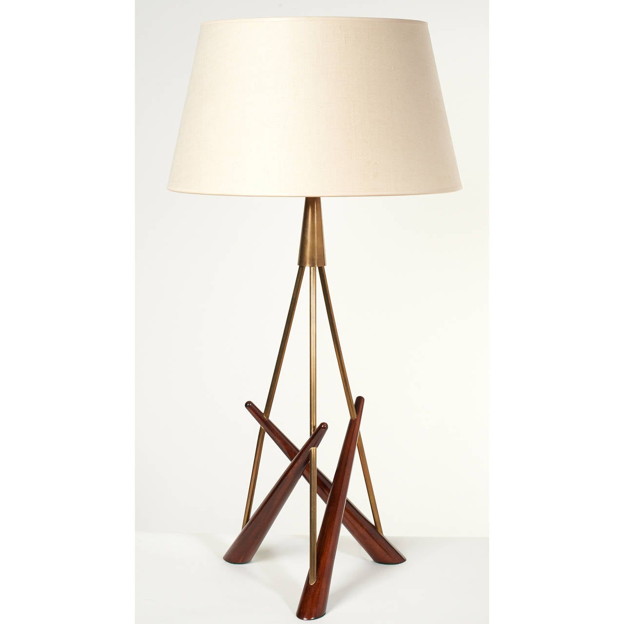 Mid-Century Modern Pair of ‘Constructivist’ Walnut and Brass Tripod Table Lamps