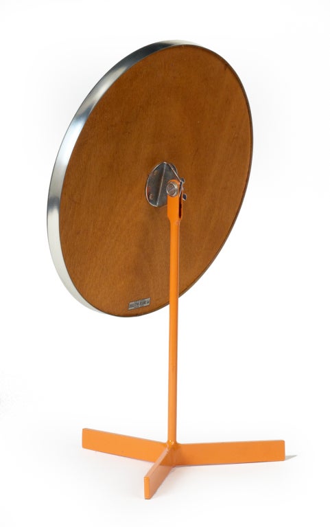 pedestal vanity mirror