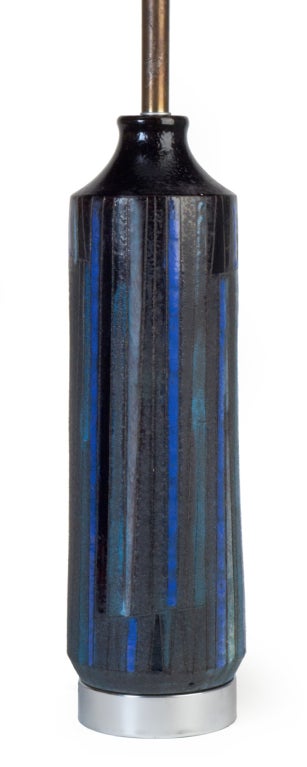 Pair of Incised Blue Glazed Ceramic Table Lamps by Bitossi In Excellent Condition In New York, NY