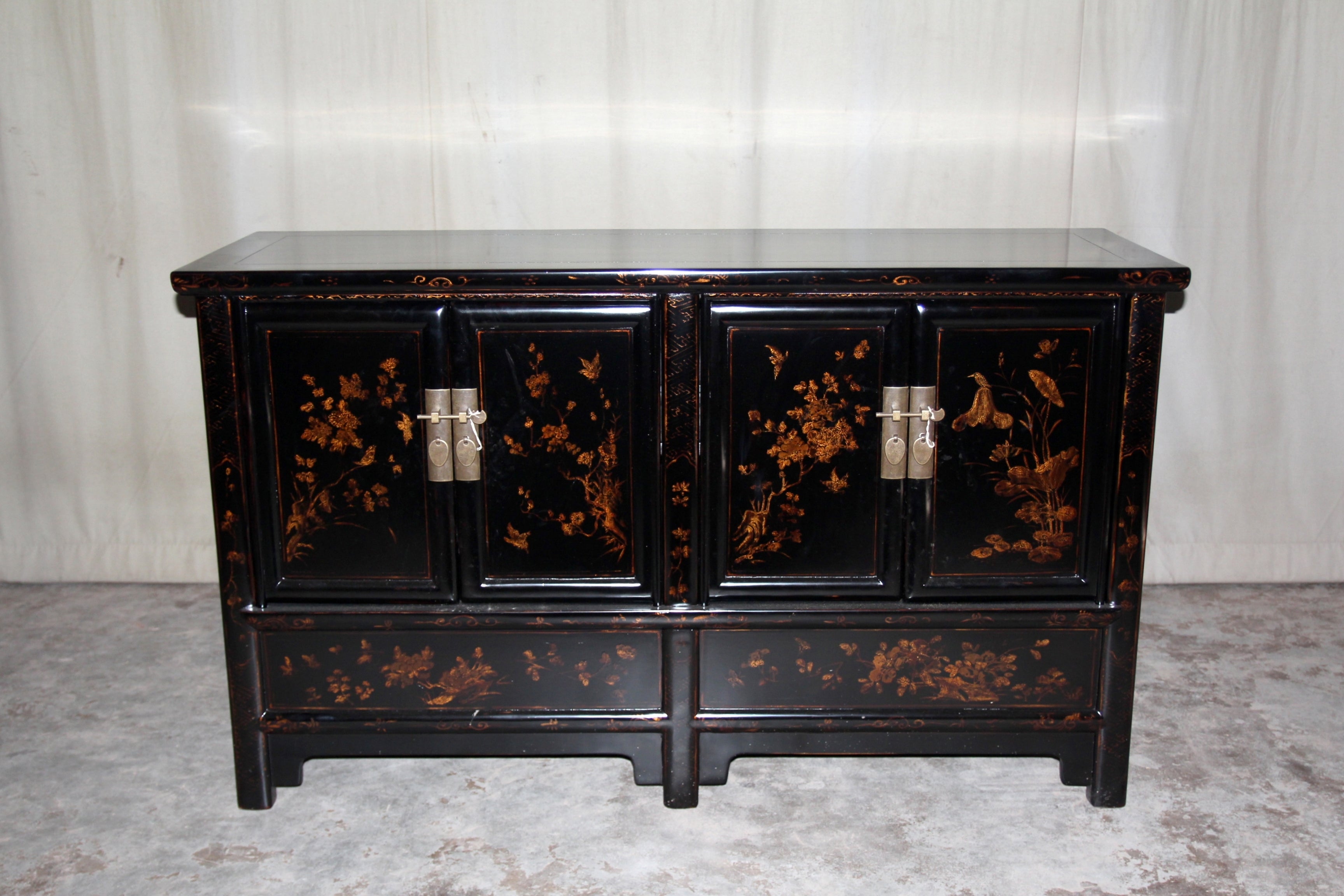 Fine Black Lacquer Sideboard with Gold Gilt Floral Motif