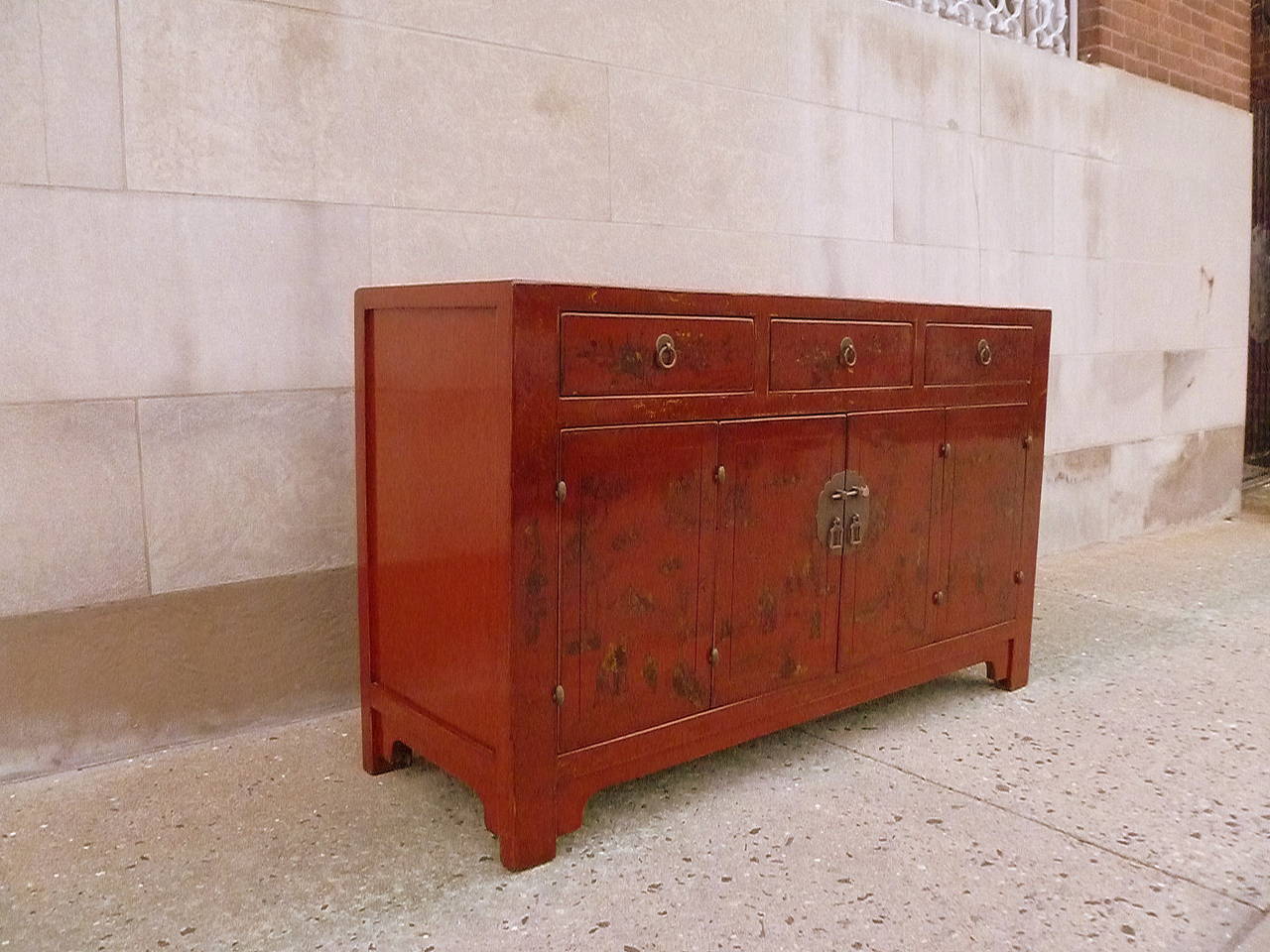 Fine Red Lacquer Sideboard with Gilt Motif 1