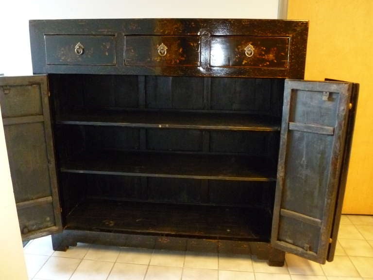 Hand-Painted Fine Black Lacquer Sideboard With Gold Gilt Motif