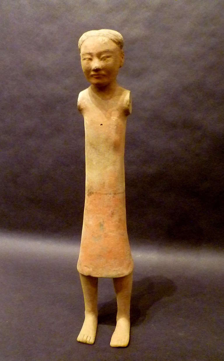 18th Century and Earlier Fine Chinese Han Dynasty Pottery Figure of a Standing Woman For Sale