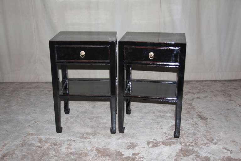 Pair of Fine Black Lacquer End Tables with Shelf and Drawer In Excellent Condition In Greenwich, CT