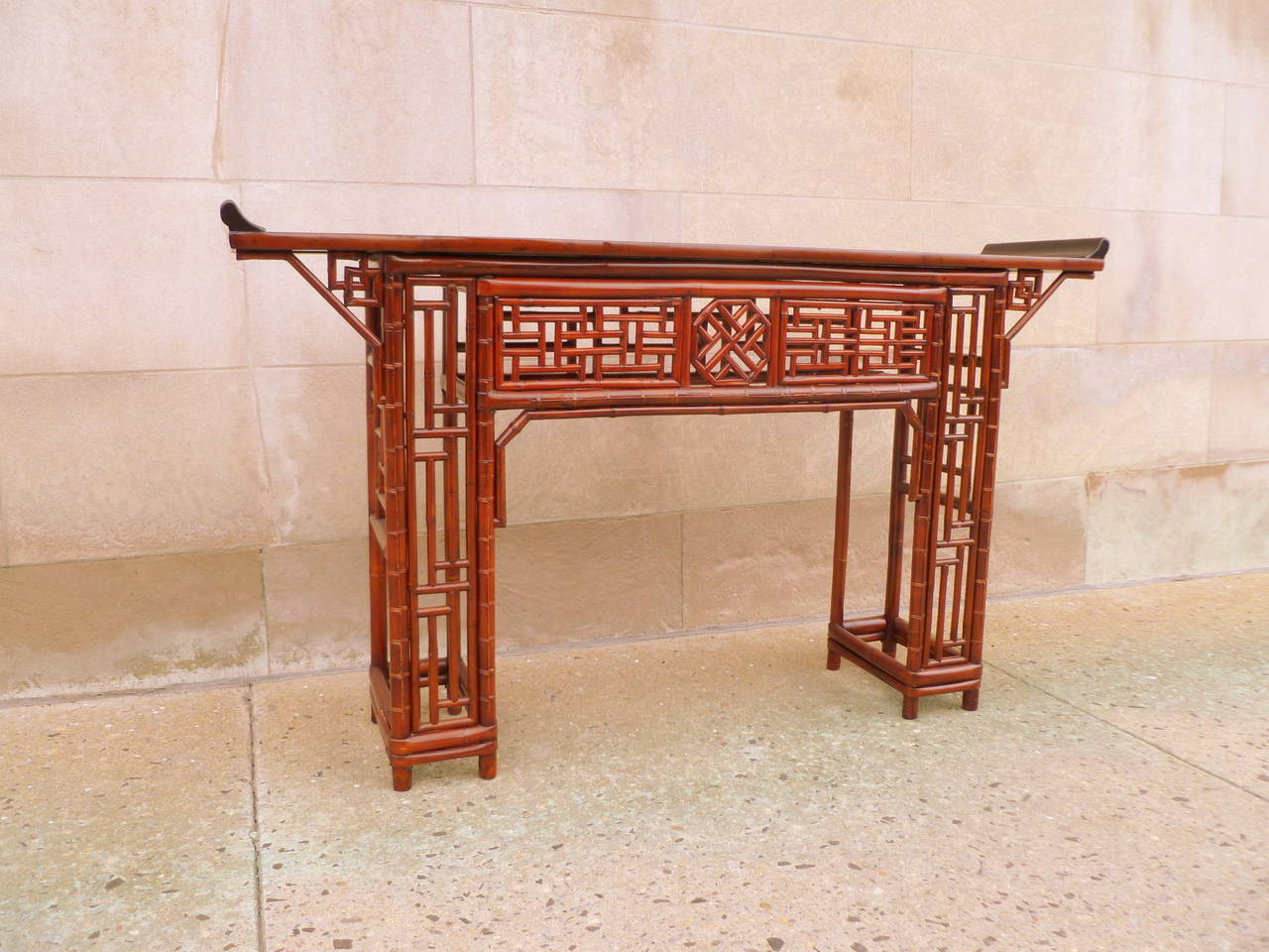 Chinese Fine Bamboo Console Table with Black Lacquer Top