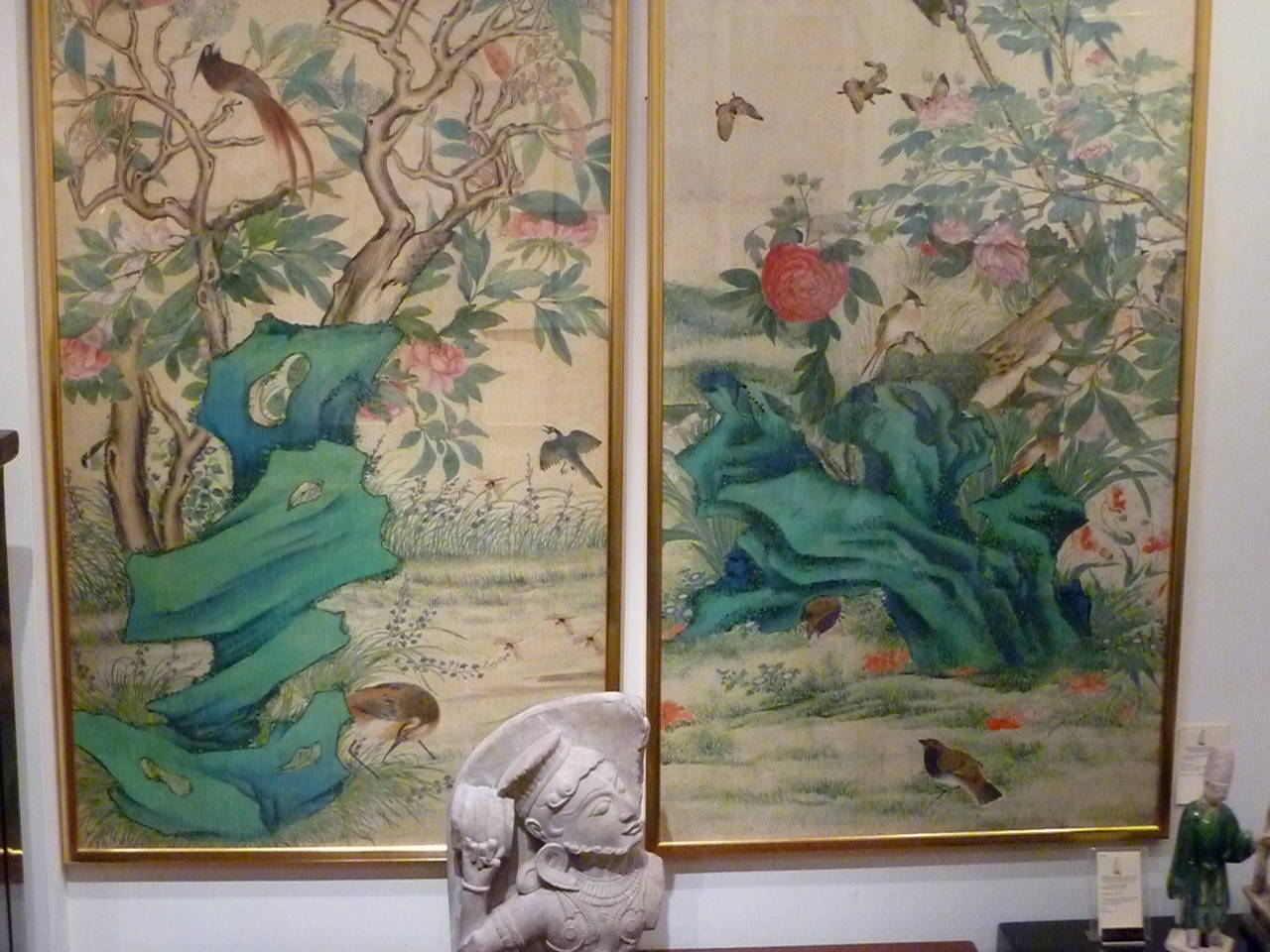 Pair of Fine Brush Painting, Anglo-Chinese School of Birds and Flowers In Good Condition In Greenwich, CT