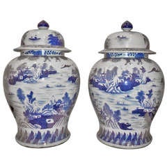 A Pair Of Blue and White Porcelain Jars With Covers