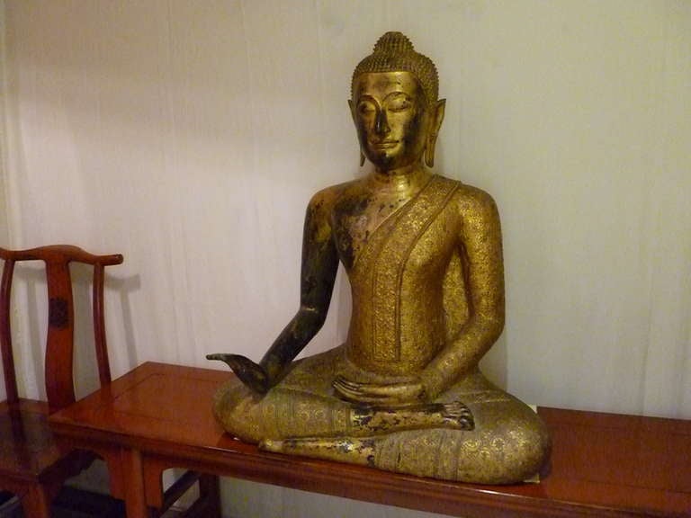 19th Century Large Thai Gold Gilt Bronze Statue of a Meditating Buddha