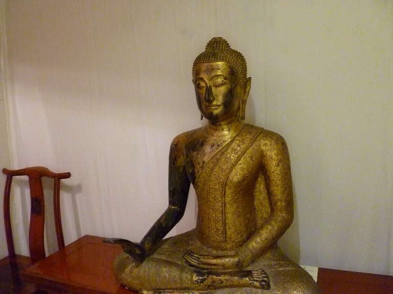 Large Thai Gold Gilt Bronze Statue of a Meditating Buddha 2
