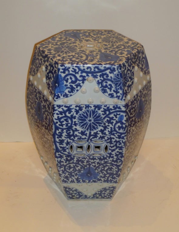 19th Century A Pair Of Hexagonal Porcelain Stools