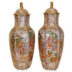 A Pair Hexagonal Porcelain Jars With Covers