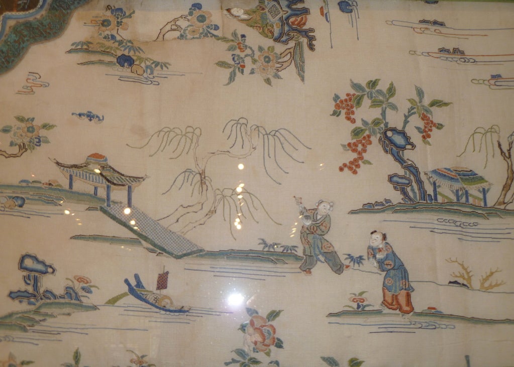 Embroidered Chinese Imperial Noble Woman's Robe In Excellent Condition In Greenwich, CT