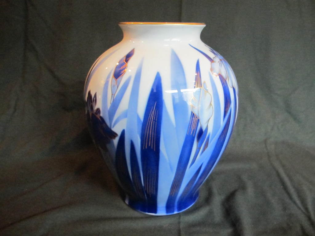 Japanese Fukagawa vase 1