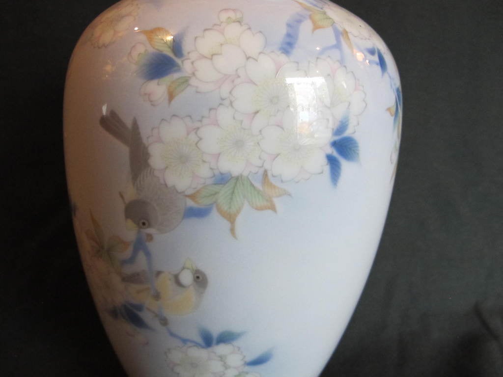 20th Century Japanese Fukagawa vase