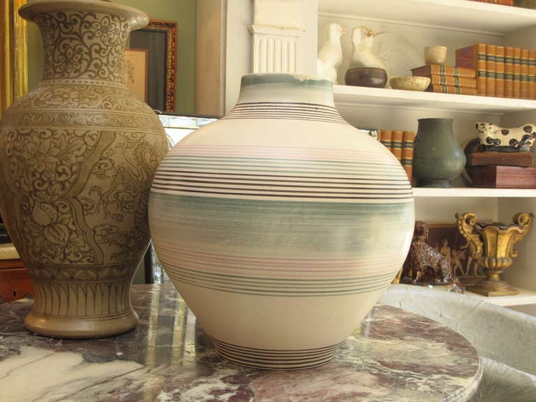 Pottery Royal Haeger pottery vase