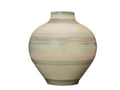 Royal Haeger pottery vase