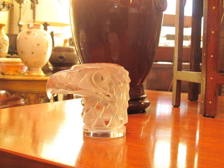 Lalique Eagle Head In Excellent Condition In Hudson, NY