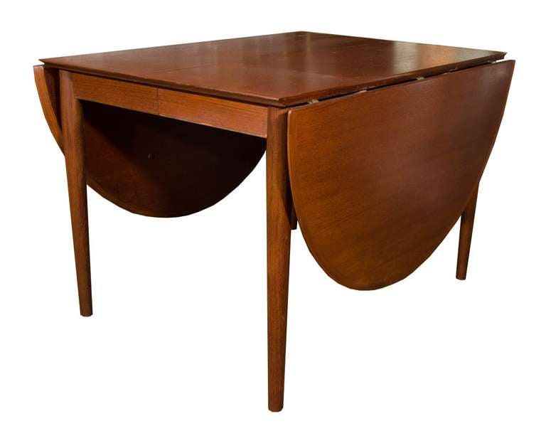 Mid-20th Century Danish Modern Teak Drop-Leaf Extension Dining Table For Sale
