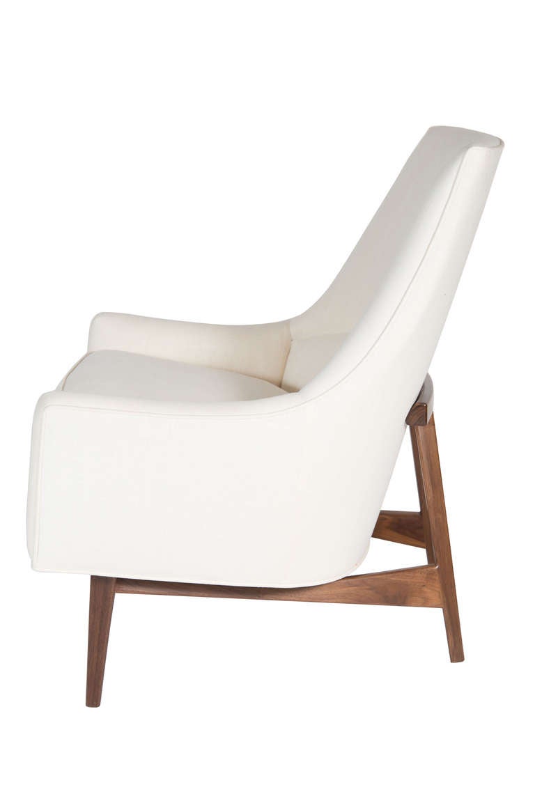 Mid-Century Modern Cedrick Walnut Base Lounge Chair For Sale