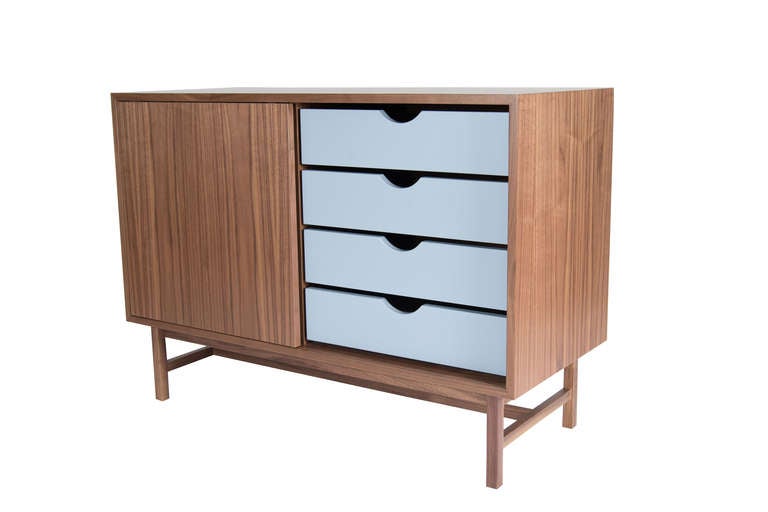 Audette Single Door Console In Excellent Condition For Sale In New York, NY