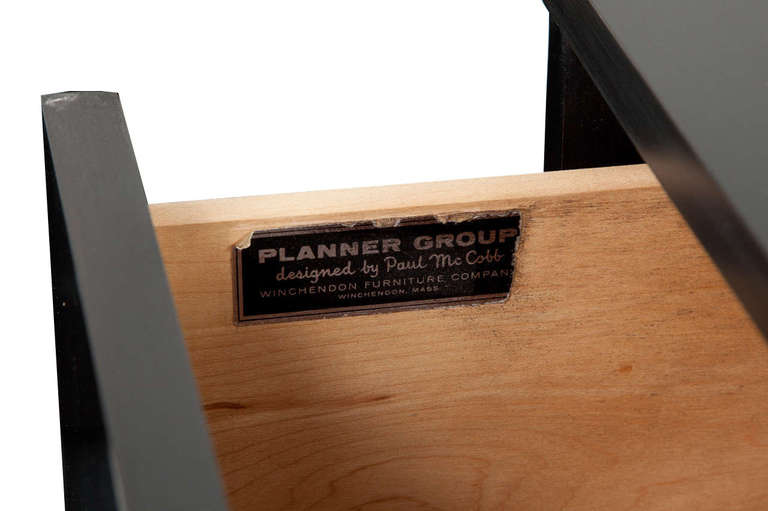 American Paul McCobb 4 Drawer Planner Dresser with Mirror