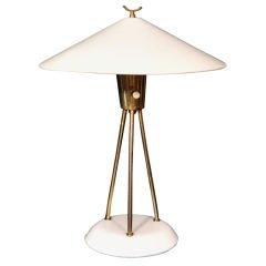 Rare 1950
s Italian Milk Glass Lamp