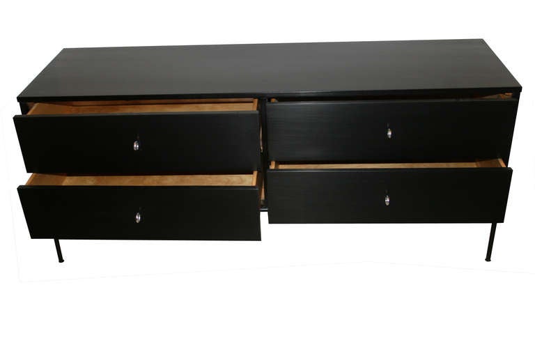 Paul McCobb Planner Group Low Profile Dresser In Excellent Condition In New York, NY