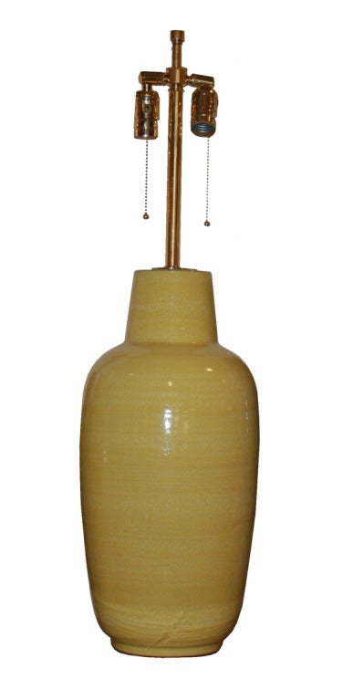 Brass Mid-Century Glazed Ceramic Table Lamp For Sale