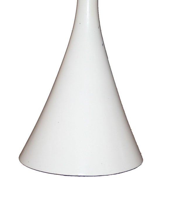 Steel Laurel Tulip Stem Globe Lamps