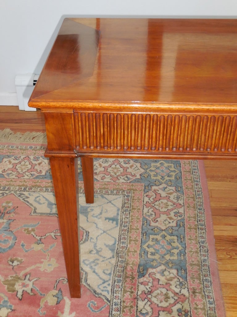 Custom Crafted Cherrywood Console or Sofa Table In Excellent Condition In Bellport, NY