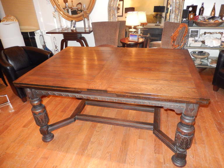 Jacobean A Large 19th Century Oak American Dining Room Table