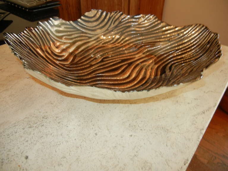 A Studio Crafted Zebra pattern murano glass bowl from the 70s. Silver and black relief design, a stunning piece.
